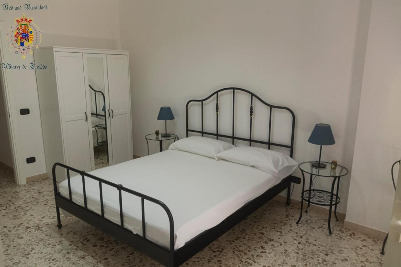 Alvarez De Toledo Bed & Breakfast Naples Luaran gambar